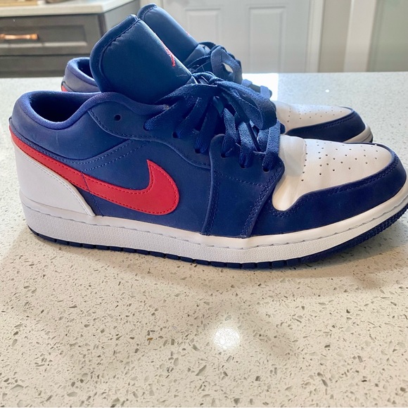 SOLD Dead Stock Air Jordan 1 Low ‘USA’ Sneakers 2020 Mens 8.5 - Picture 13 of 13